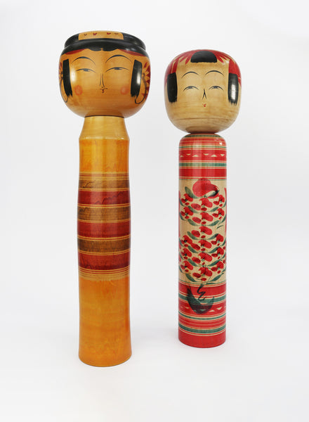 PAIR OF UNIQUE VINTAGE JAPANESE KOKESHI DOLL HIJIORI KEI - front