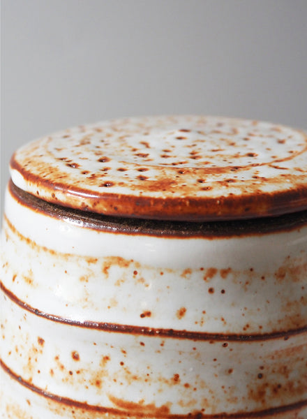 Ridged Tea Jar with Shino Glaze - 3