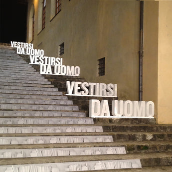 <div style=<ul><li><strong>EVENTS </strong></li><li>'VESTIRSI DA UOMO’ EXHIBITION</li></div></ul>