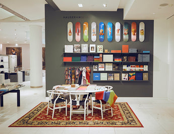 <div style=<ul><li><strong>IN-STORE </strong></li><li>HAUSER & WIRTH POP-UP AT HOLT RENFREW</li></div></ul>