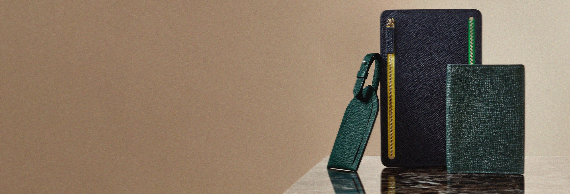 TRAVEL & TECH ACCESSORIES