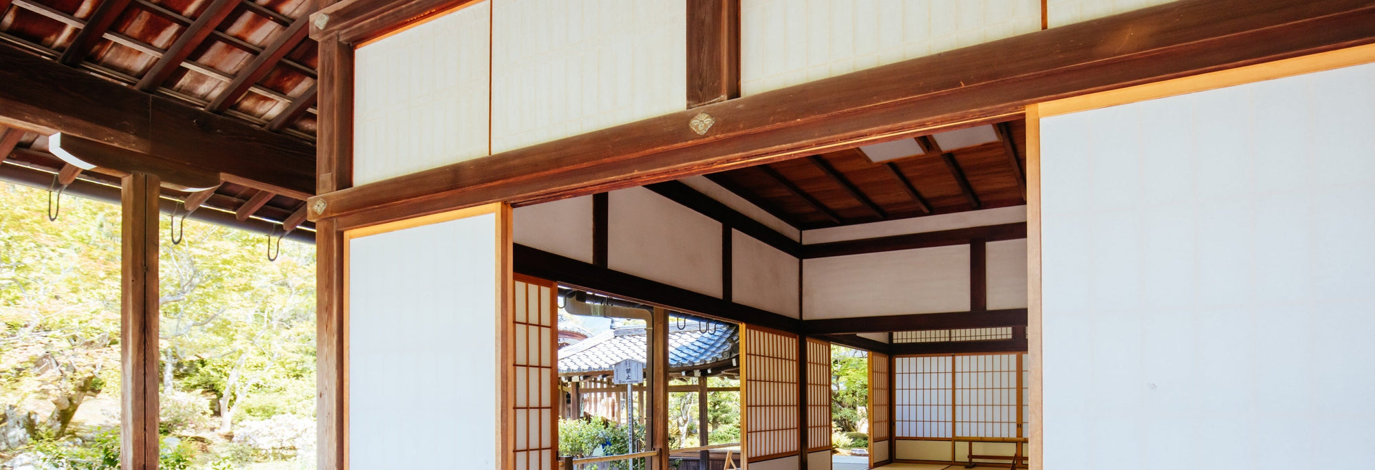 JAPAN LIVING