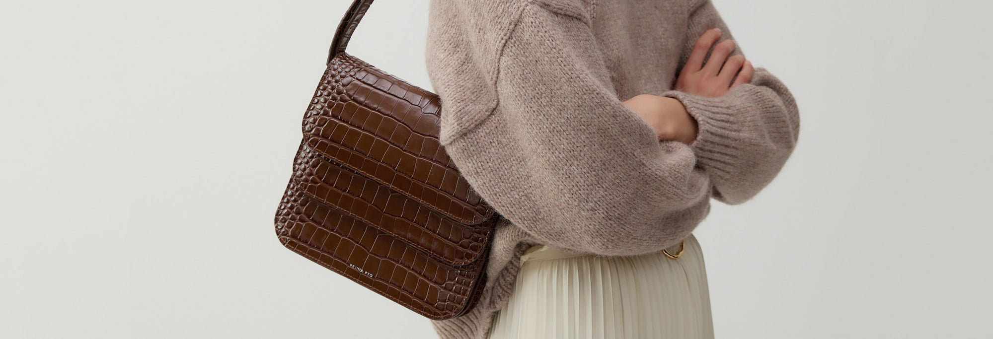 SHOULDER BAGS