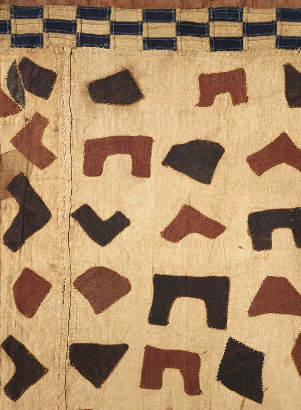 AUTHENTIC HANDMADE KUBA CLOTH CUSHION FROM CONGO, IVORY 1 - Detail