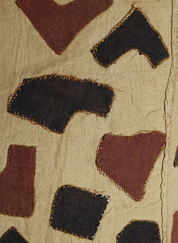 AUTHENTIC HANDMADE KUBA CLOTH CUSHION FROM CONGO, IVORY 2 - Detail