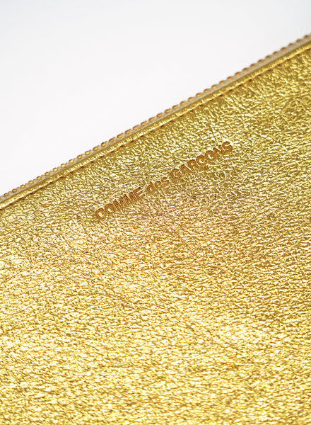 COMME DES GARÇONS - Metallic Leather Zip Pouch, Gold - Detail