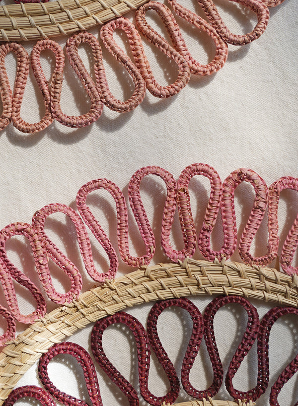 CORO CORA - Magnolia placemats - Pink - Burgundy - Lifestyle 