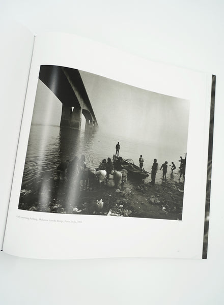 DON MCCULLIN: THE NEW DEFINITIVE EDITION - Inside 1