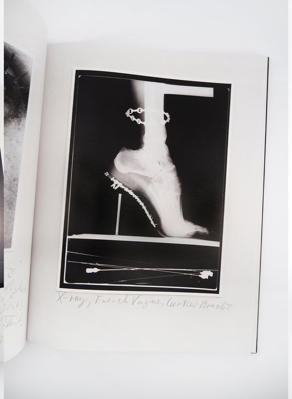 HELMUT NEWTON ONE OFF - Detail 