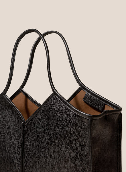 HEREU - Calella Squared Leather Tote, Black - Detail