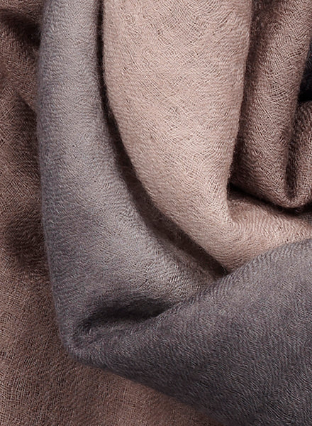 THE CARRÉ ECLIPSE - Taupe trio hand painted cashmere square - detail