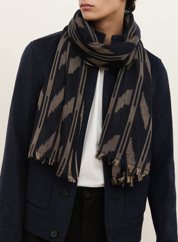 JANECARR - The Zig Zag Scarf in Cashmere, Navy - Model