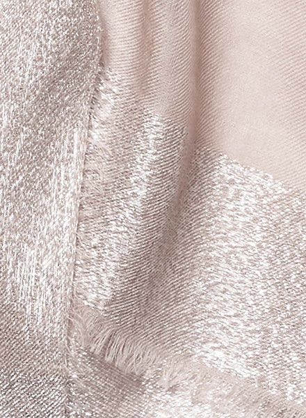 JANE CARR THE ARGENT WRAP - Pale pink pure cashmere scarf with silver metallic border - detail