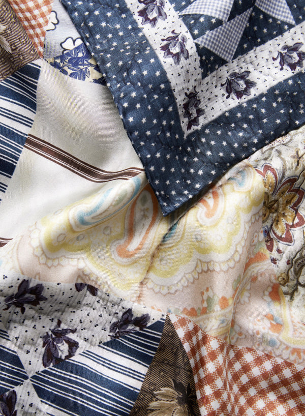 JANE CARR 220104B-0249 The Prairie Square - silk twill - Col. Storm - detail