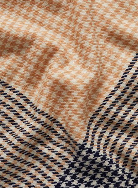 JANE CARR 220119B-0903 The Jenga Square - lambswool - Col. Apricot - detail 