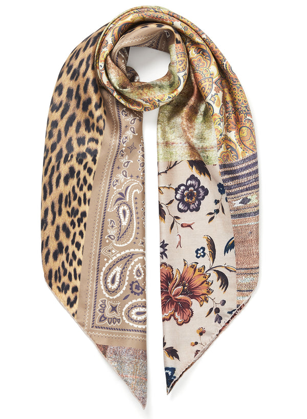 JANE CARR 220304-0203 The Hobo Square - Silk Twill - col. Biscotti - Tied