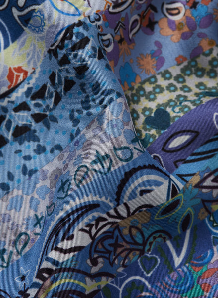 JANE CARR 230105-0201 The Anagram Necker - Silk Twill - col. Aegean - Detail 2