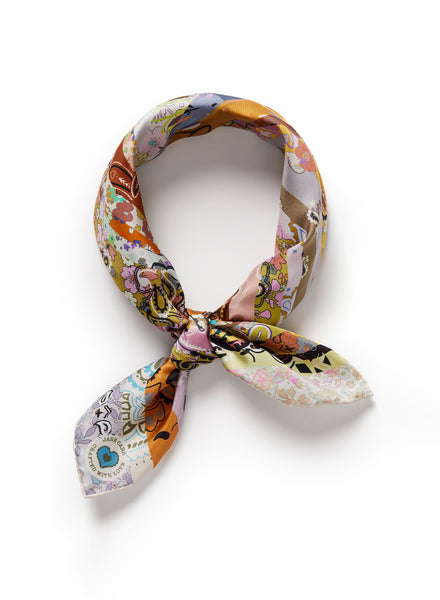 JANE CARR 230134B-0203 The Anagram Petit Foulard - Silk Twill - col. Apricot - Tied 