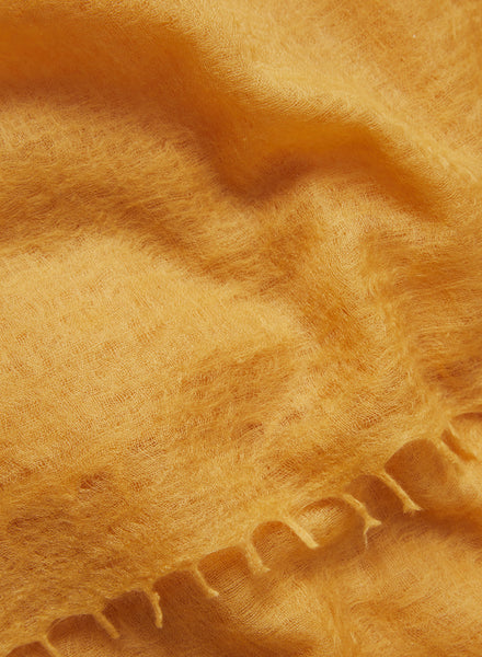 JANE CARR 230138-0844 The Featherweight - Cashmere - col. Sunflower - Detail
