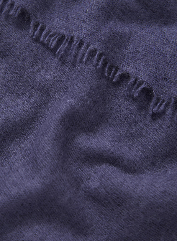 JANE CARR 230328-0827 The Luxe – Cashmere – col. Lavender – detail
