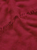 JANE CARR 230328-0840 The Luxe – Cashmere – col. Red – detail