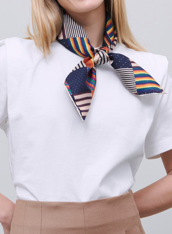 JANE CARR - THE TRICOT PETIT FOULARD - Navy and red multicolour printed silk twill scarf - model