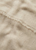 JANE CARR 230372-0832 The Fray Scarf – Cashmere – col. Natural – detail