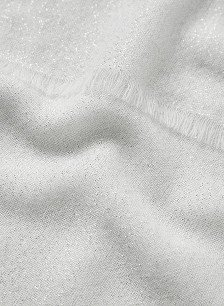 JANE CARR - THE COSMOS SCARF - White cashmere scarf with silver Lurex - detail