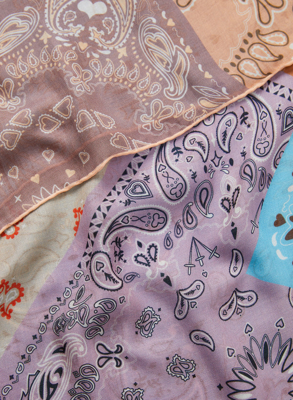 The Hankie in Cashmere Blend, Nougat - JANECARR