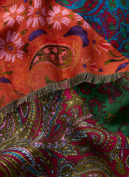 THE PAISLEY WRAP - Multicolour printed modal and cashmere scarf - Detail