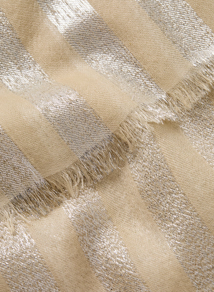 THE SKYLINE - Ecru cashmere scarf with silver stripes - Detail