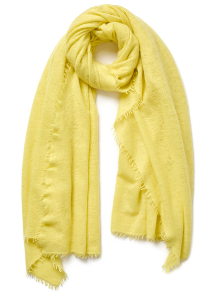 THE LUXE - Yellow oversized cashmere knit wrap - Tied