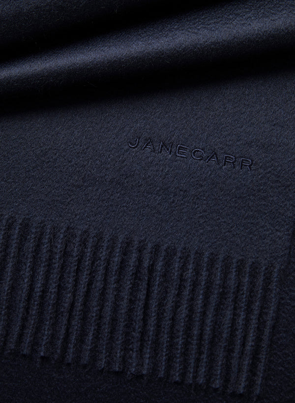 THE ARNO SCARF - Navy pure cashmere fringed scarf - Detail 1