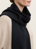 THE ARNO SCARF - Navy pure cashmere fringed scarf - Model 1