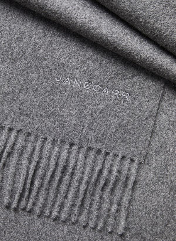 JANECARR 240393-0854 – The Arno Scarf – Cashmere – Col. Smoke Grey - detail
