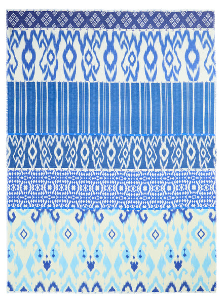 THE POSITANO WRAP - Blue and white printed modal and cashmere scarf - flat