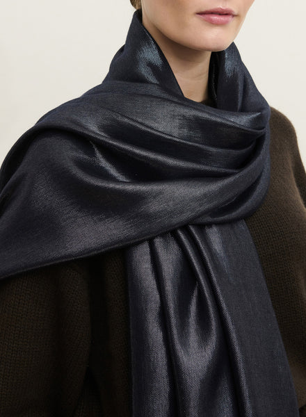 JANECARR - THE MERCURY SCARF IN METALLIC CASHMERE - MILKY WAY - MODEL