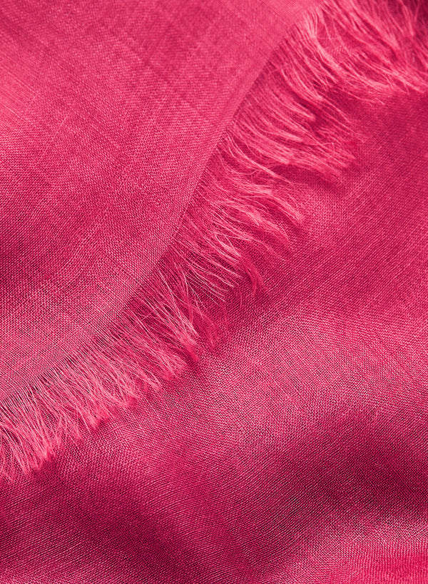 JANE CARR 260182-1137 – The Cloud – Modal – Cashmere – Col. Dragon Fruit - Detail