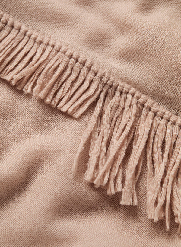 JANECARR 260319-0805 – The Chalet Square – Cashmere – Col. Ballerina - Detail