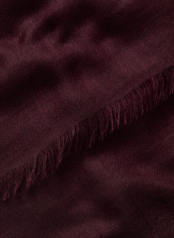 JANECARR 260319C-0834 – The Sheer Fray Square – Cashmere – Col. Raisin  - Detail