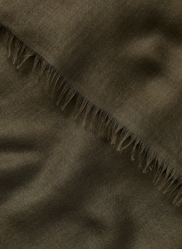 JANECARR 260319C-0839 – The Sheer Fray Square – Cashmere – Col. Sencha - Detail