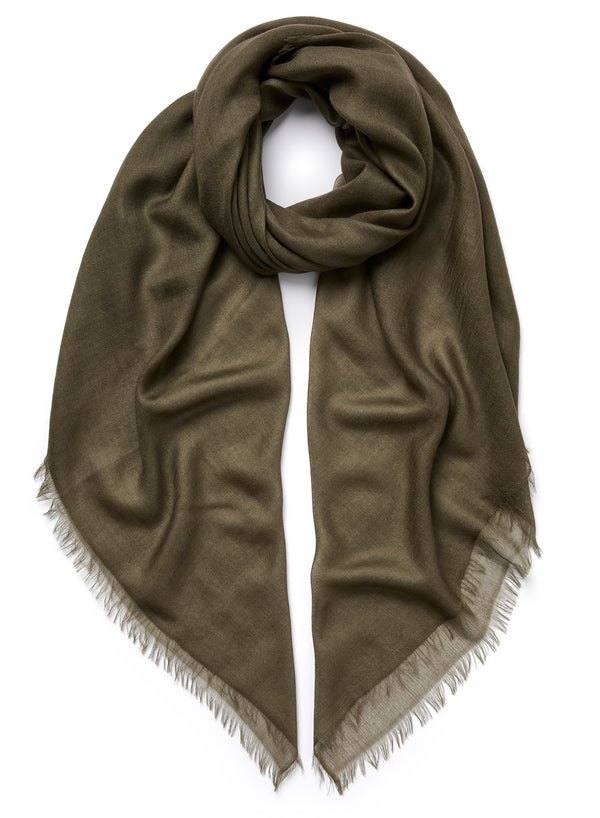 JANECARR 260319C-0839 – The Sheer Fray Square – Cashmere – Col. Sencha - Tied