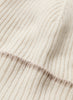JANECARR 260371-0863 – Beanie – Cashmere – Col. White - Camel - Detail