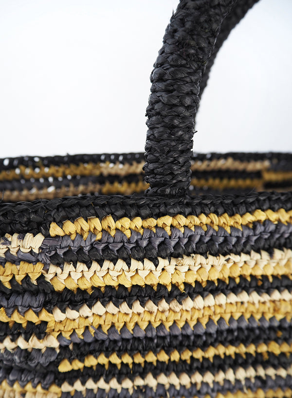 MALINA BAG - Medium striped raffia tote in black, natural, grey and primrose - detail 1