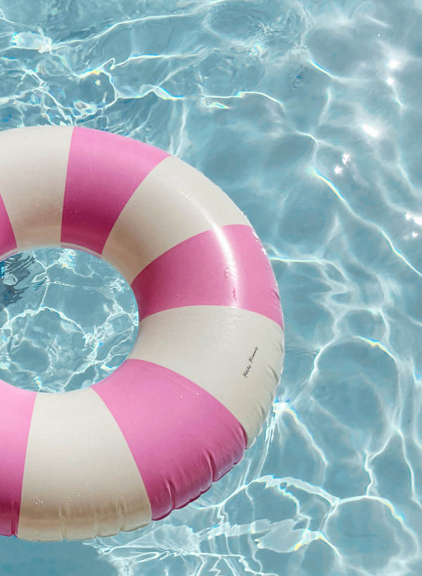 PETITES POMMES - Celine Dolce Pool Float - Bubblegum - Lifestyle 