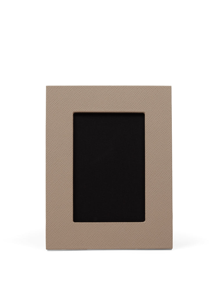 Sandstone Frame Smythson - Small Panama Leather Photo Frame, Sandstone – JANECARR