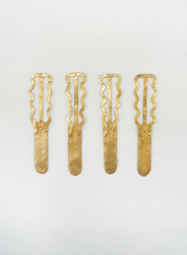 Sebastiao Lobo Butter Knives III - Lead Image