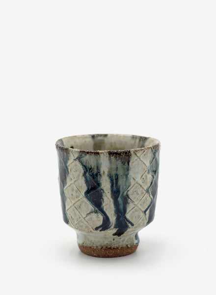 TROY TOWN - Tea Cup (Yunomi) with Nuka Glaze - Lead Image