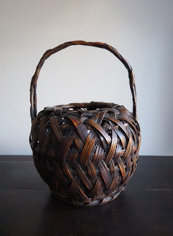 VINTAGE JAPANESE HANDWOVEN BAMBOO BASKET VII - Lead Image