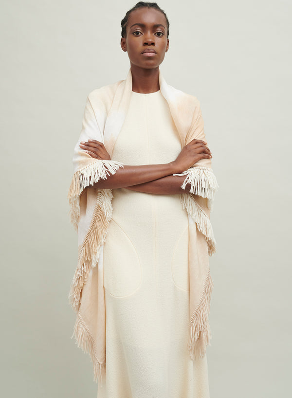The Island Square, neutral fringed cashmere and linen-blend scarf – model 1